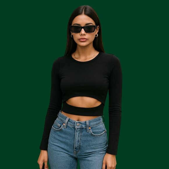 Adika Tops - 🖤 Adika Black Cut-Out Long Sleeve Crop Top – Size S